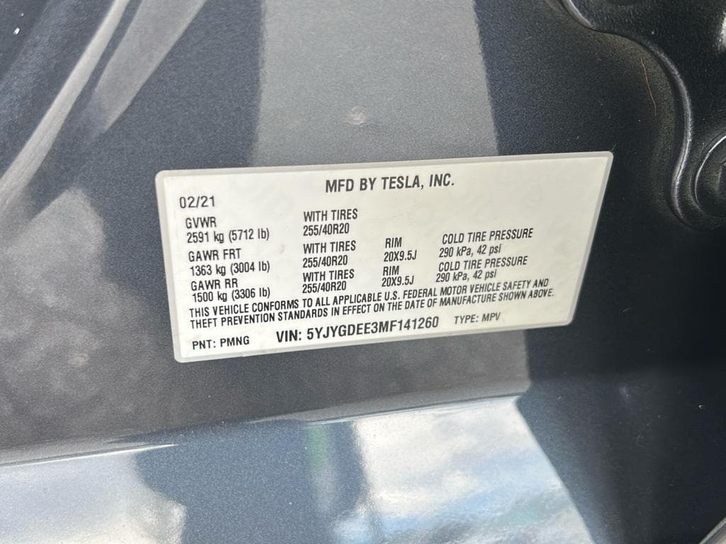 2021 Tesla Model Y view 23