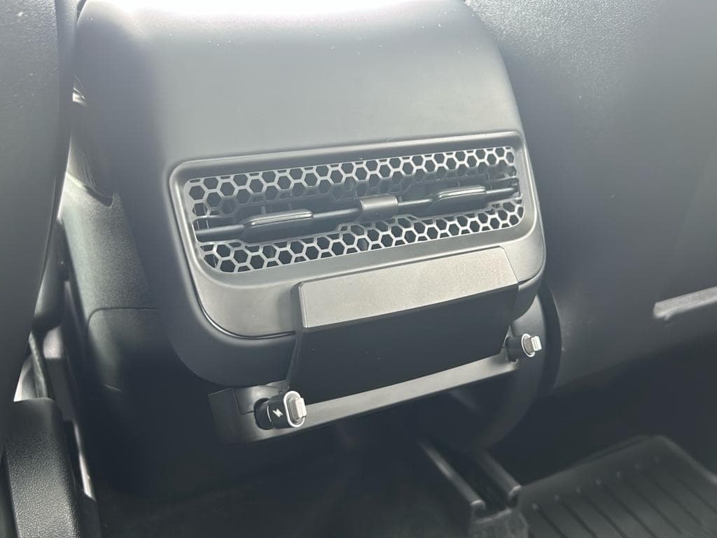 2021 Tesla Model Y view 15