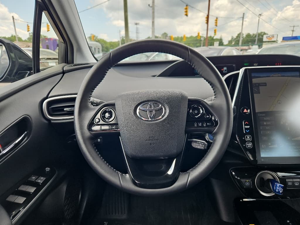 2020 Toyota Prius Prime view 8