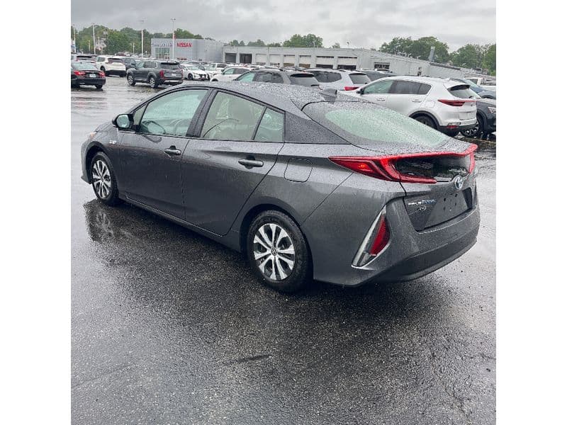 2020 Toyota Prius Prime view 3