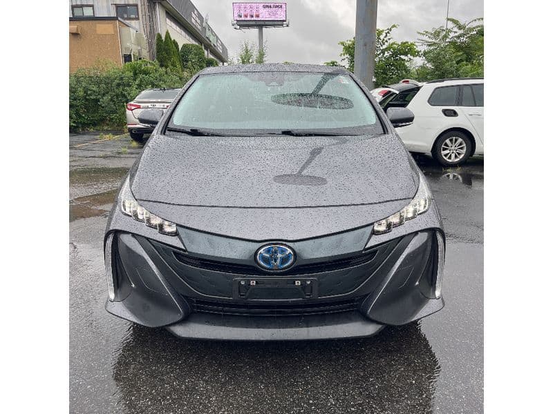 2020 Toyota Prius Prime view 8