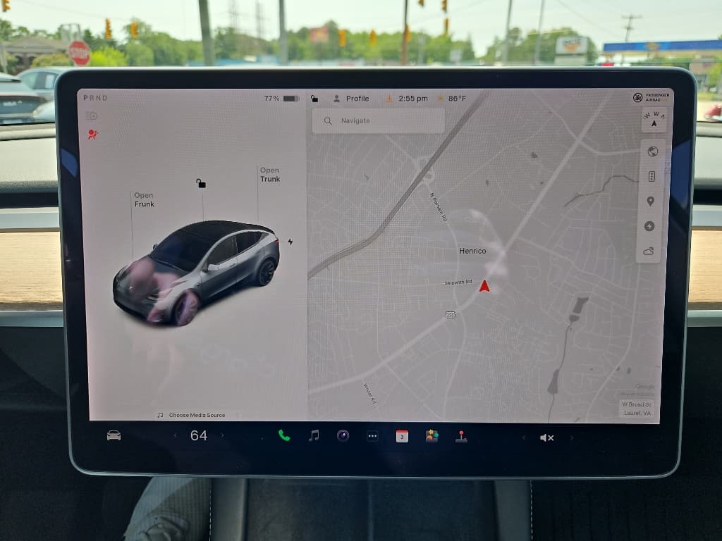 2021 Tesla Model Y view 10