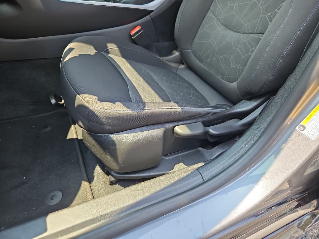 2018 Chevrolet Volt view 7