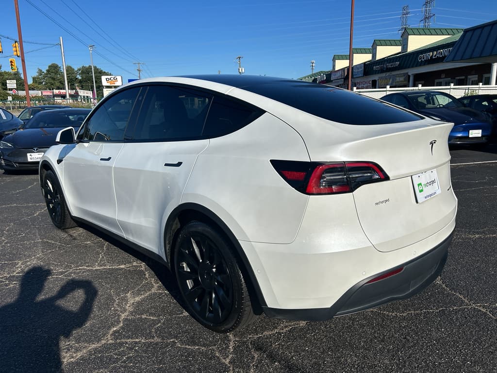 2021 Tesla Model Y view 2