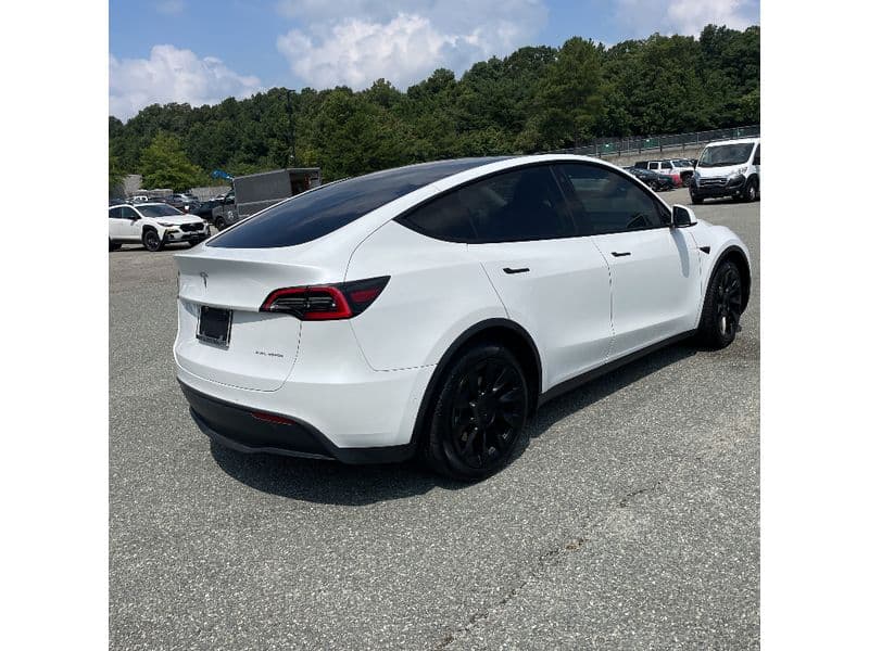 2021 Tesla Model Y view 3