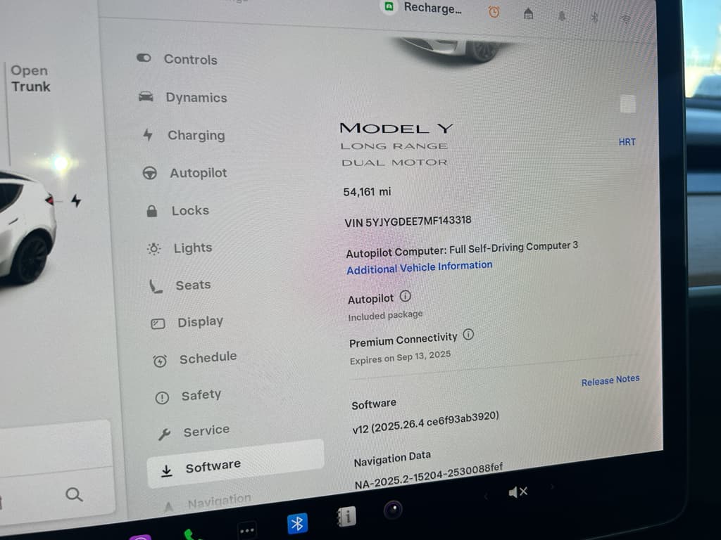 2021 Tesla Model Y view 11