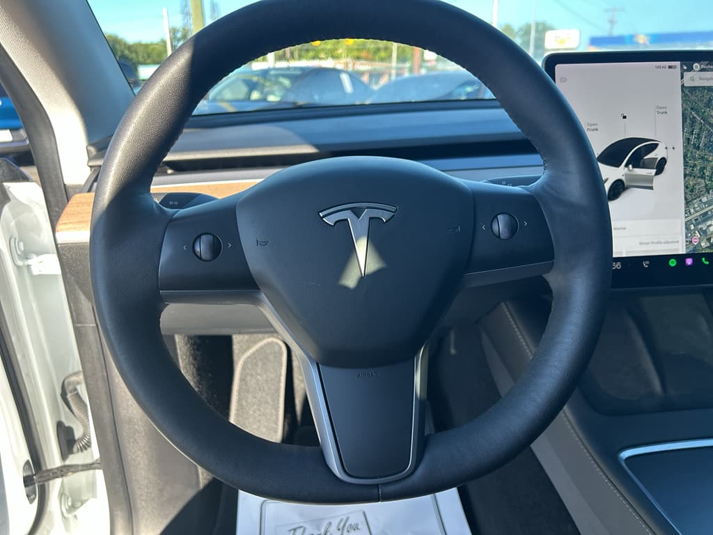 2021 Tesla Model Y view 8