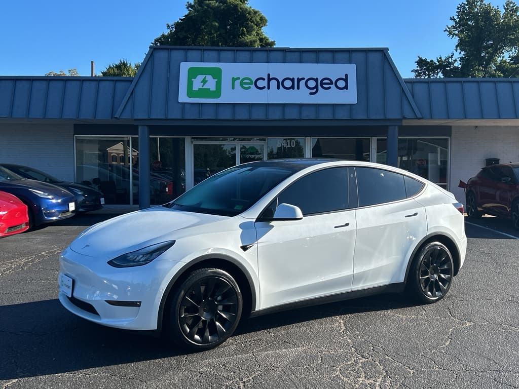 2021 Tesla Model Y view 1
