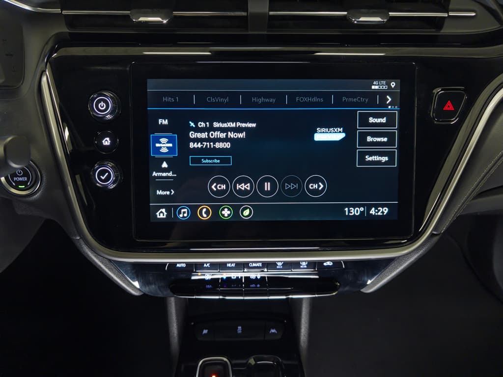 2023 Chevrolet Bolt EUV view 11