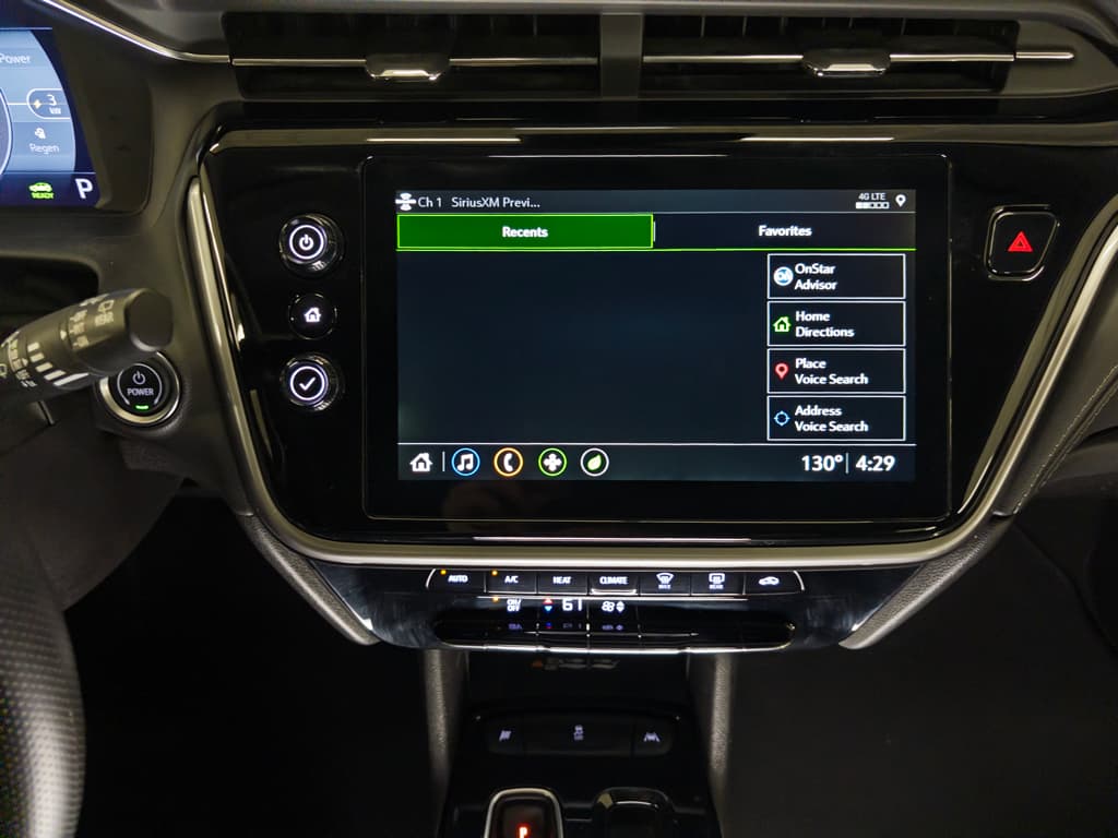 2023 Chevrolet Bolt EUV view 10