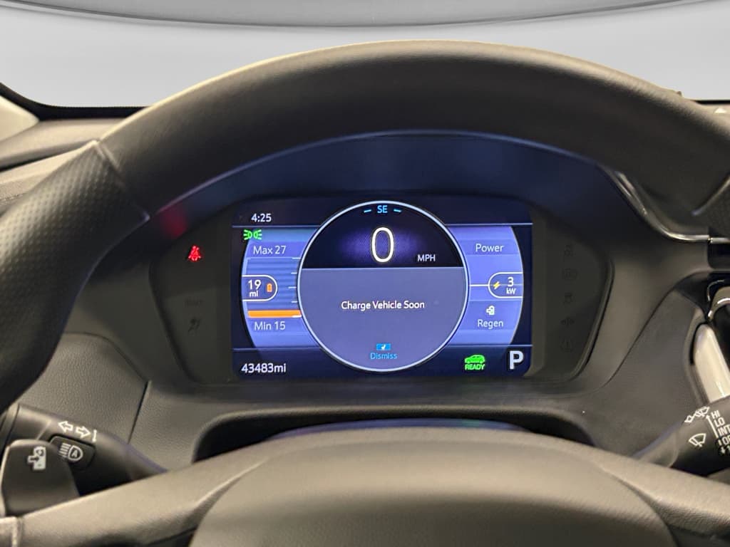 2023 Chevrolet Bolt EUV view 9
