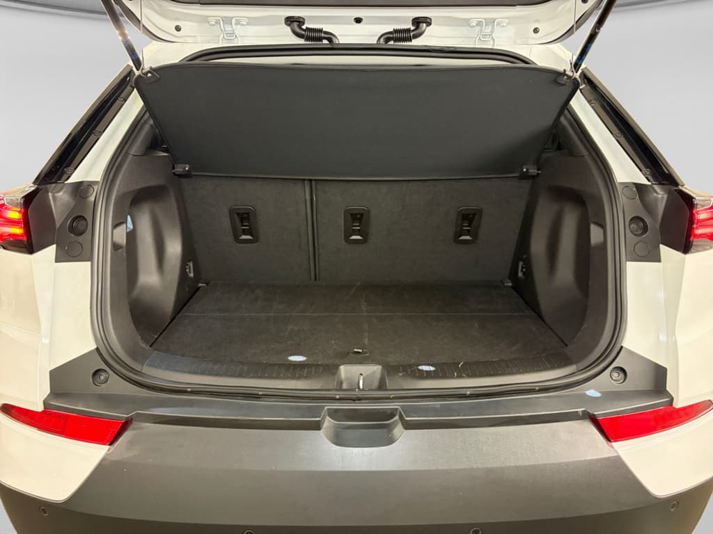 2023 Chevrolet Bolt EUV view 26
