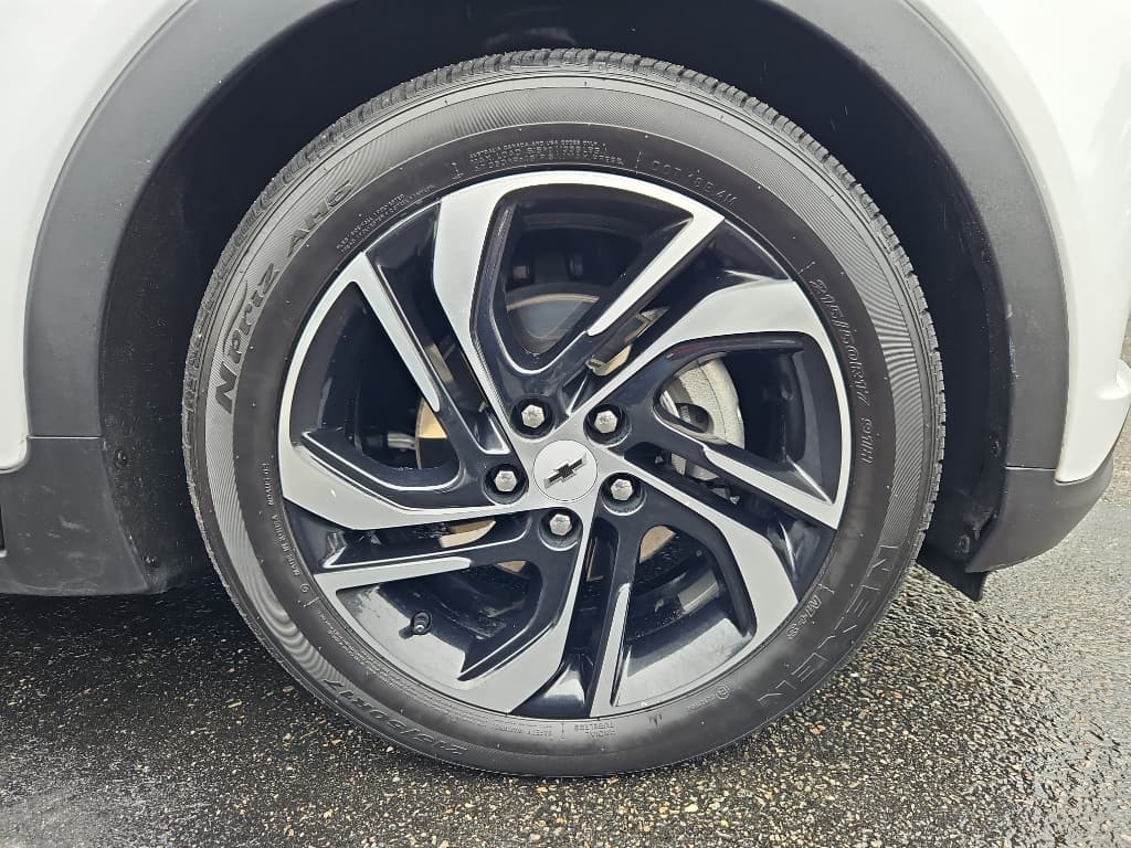 2023 Chevrolet Bolt EV view 31