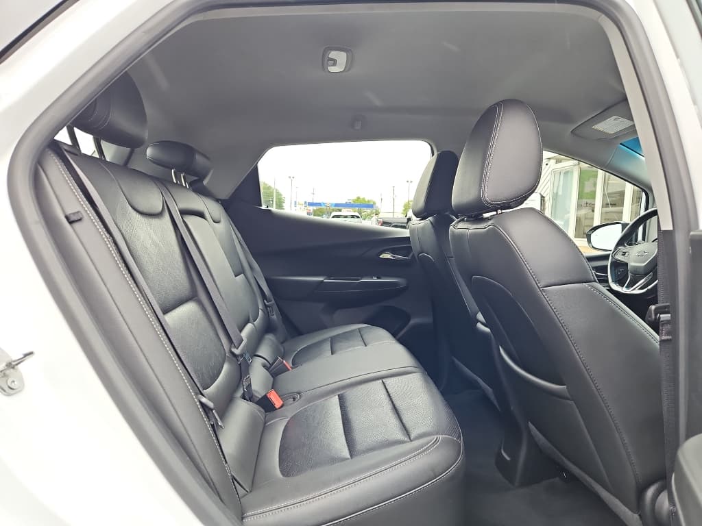 2023 Chevrolet Bolt EV view 20