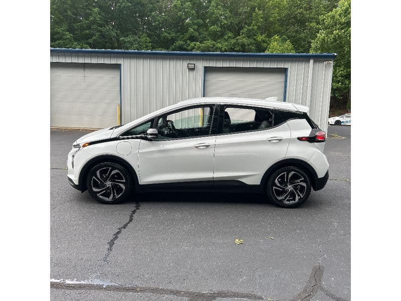 2023 Chevrolet Bolt EV view 2