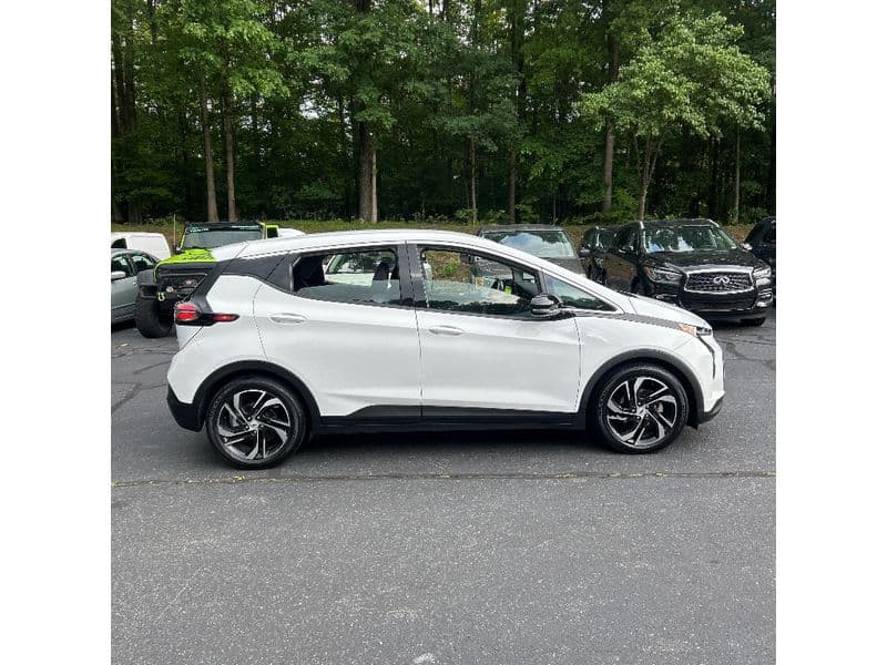 2023 Chevrolet Bolt EV view 6