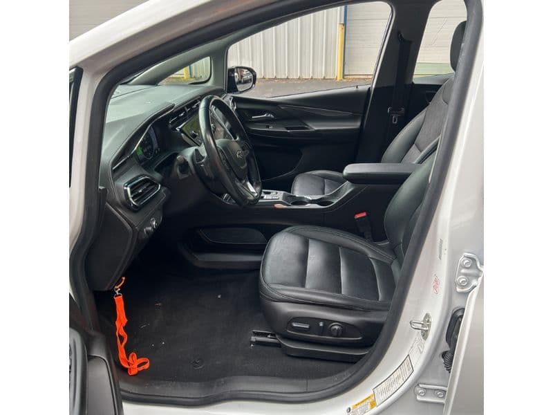2023 Chevrolet Bolt EV view 10
