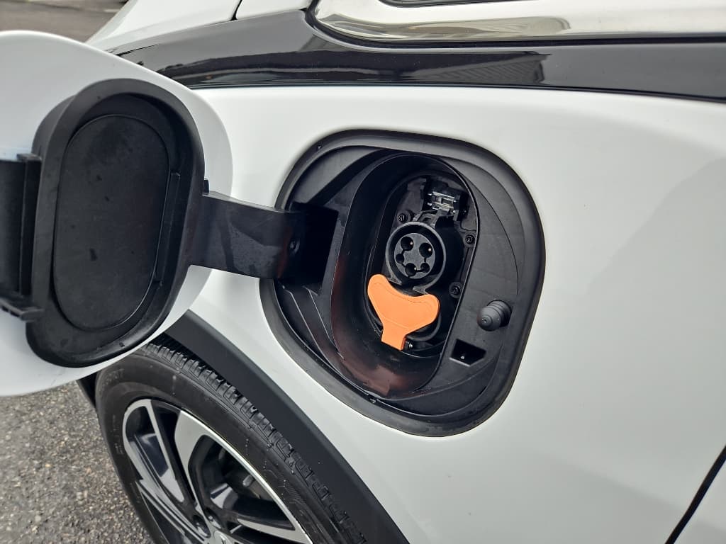2023 Chevrolet Bolt EV view 6