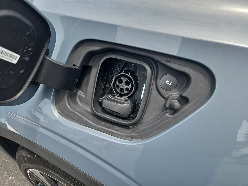 2023 Polestar Polestar 2 view 5