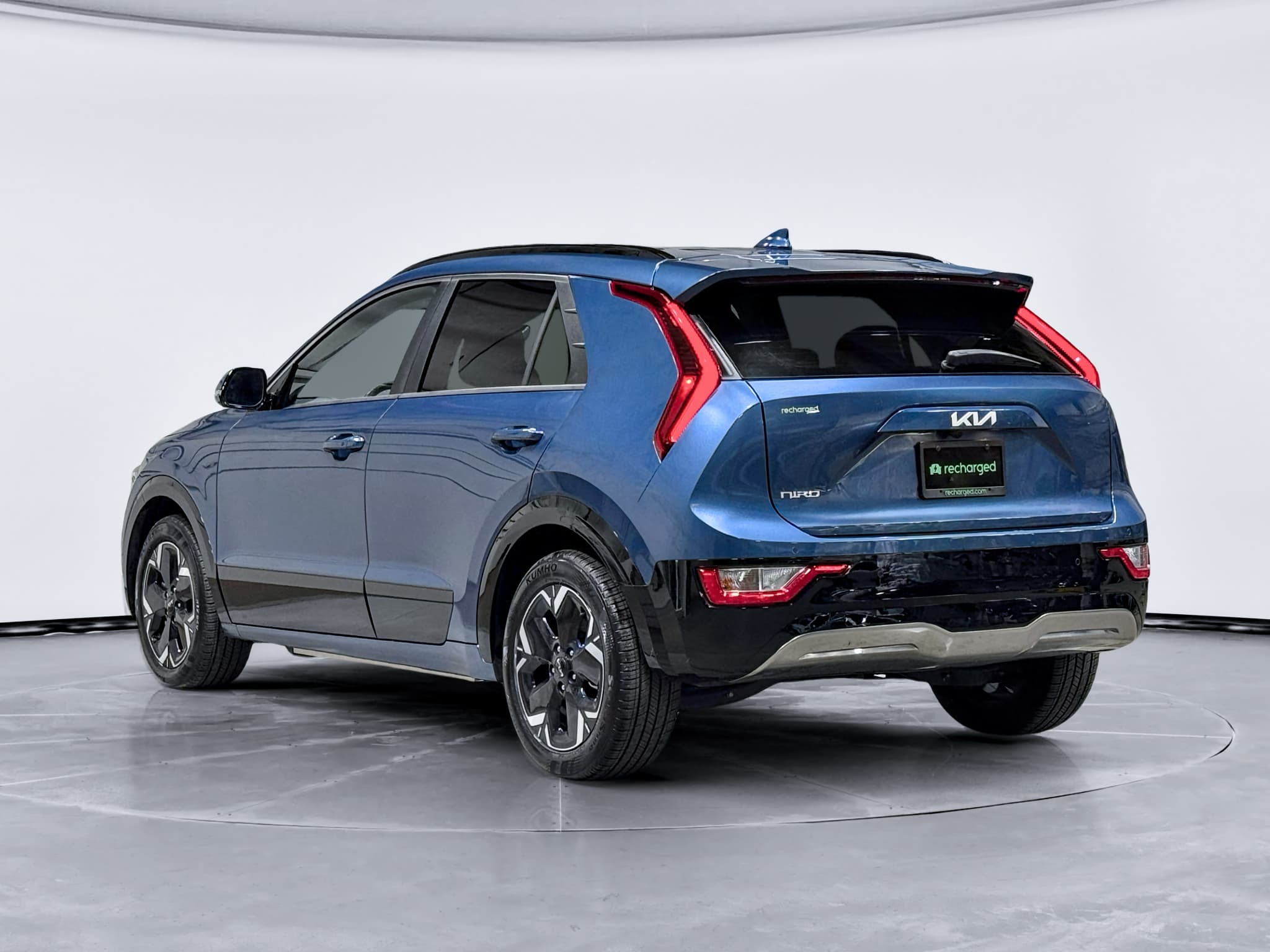 2025 Kia Niro EV view 2