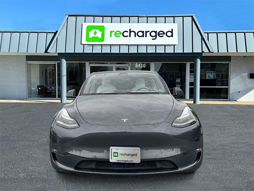 2021 Tesla Model Y view 2