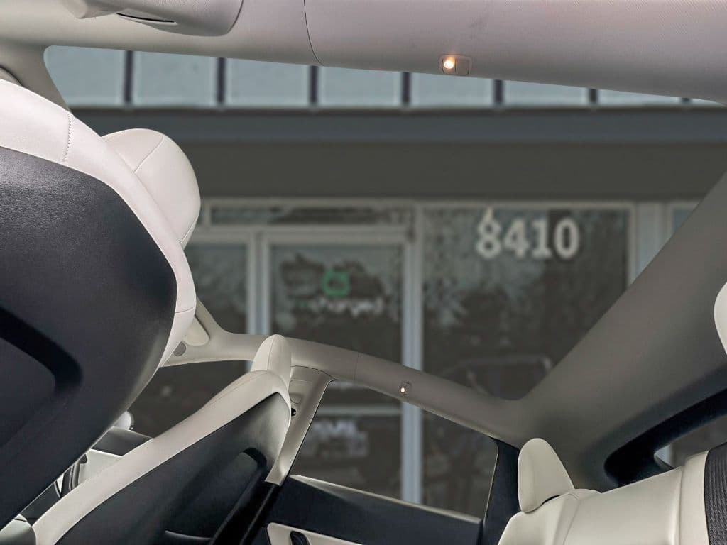 2021 Tesla Model Y view 22