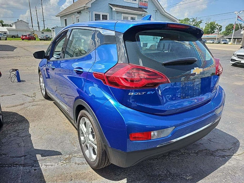 2020 Chevrolet Bolt EV view 2