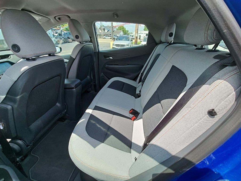 2020 Chevrolet Bolt EV view 7