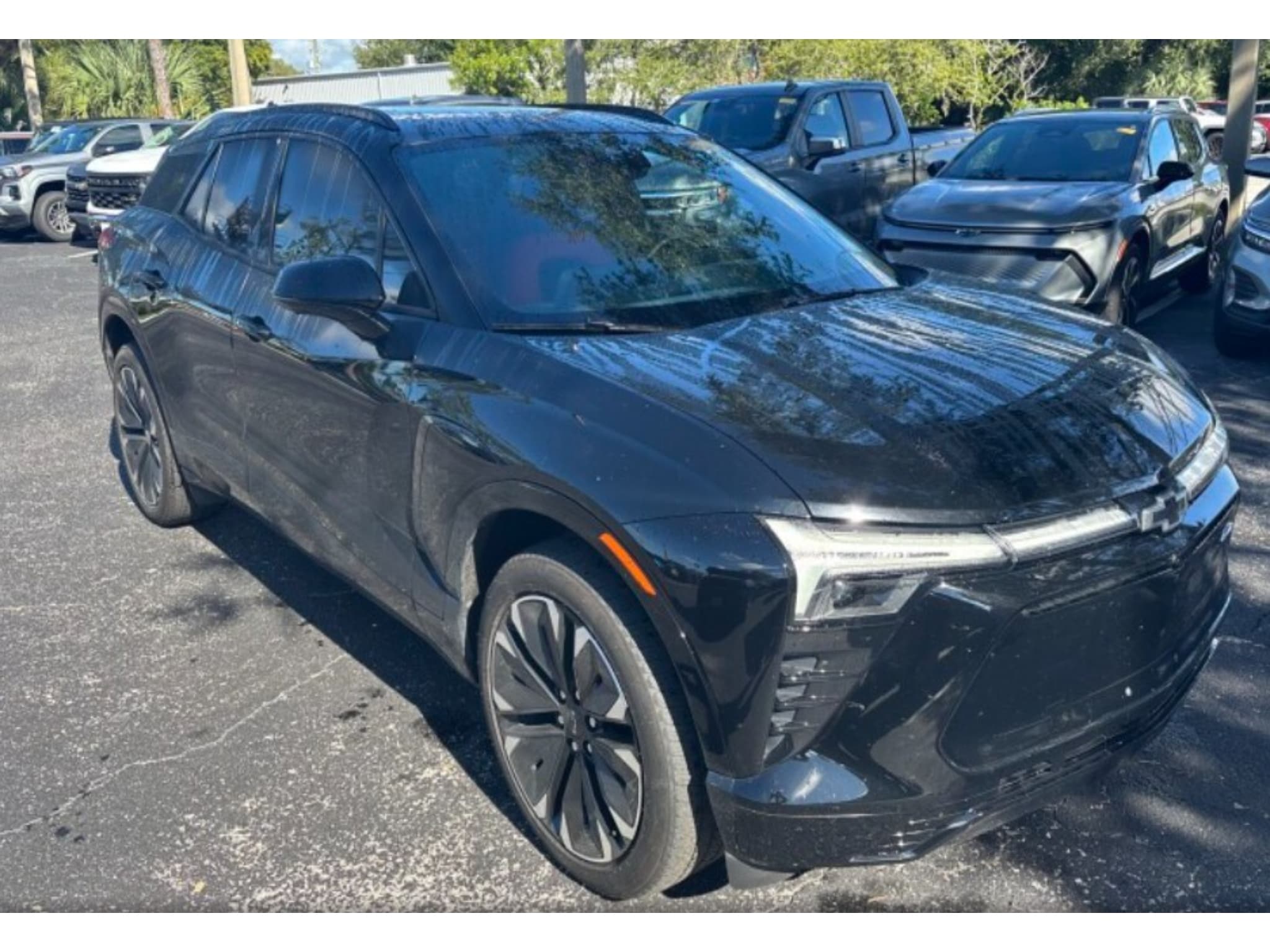 2024 Chevrolet Blazer EV view 2