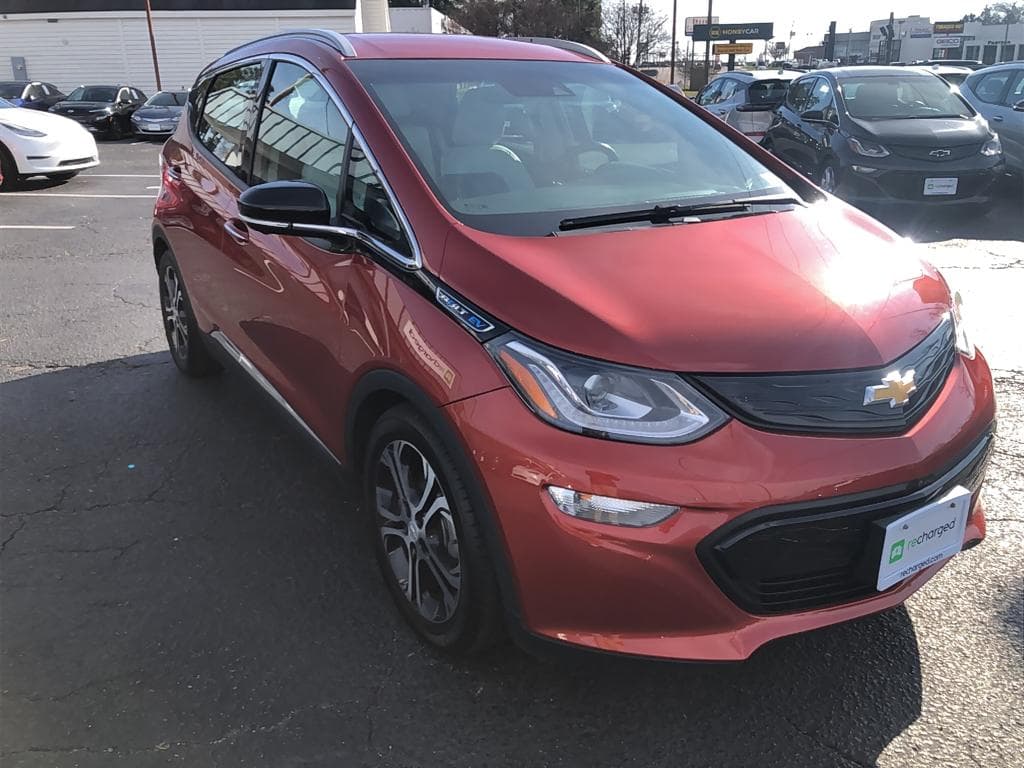 2020 Chevrolet Bolt EV view 4