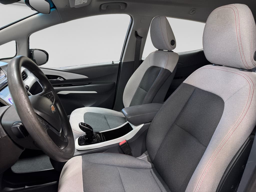 2020 Chevrolet Bolt EV view 16