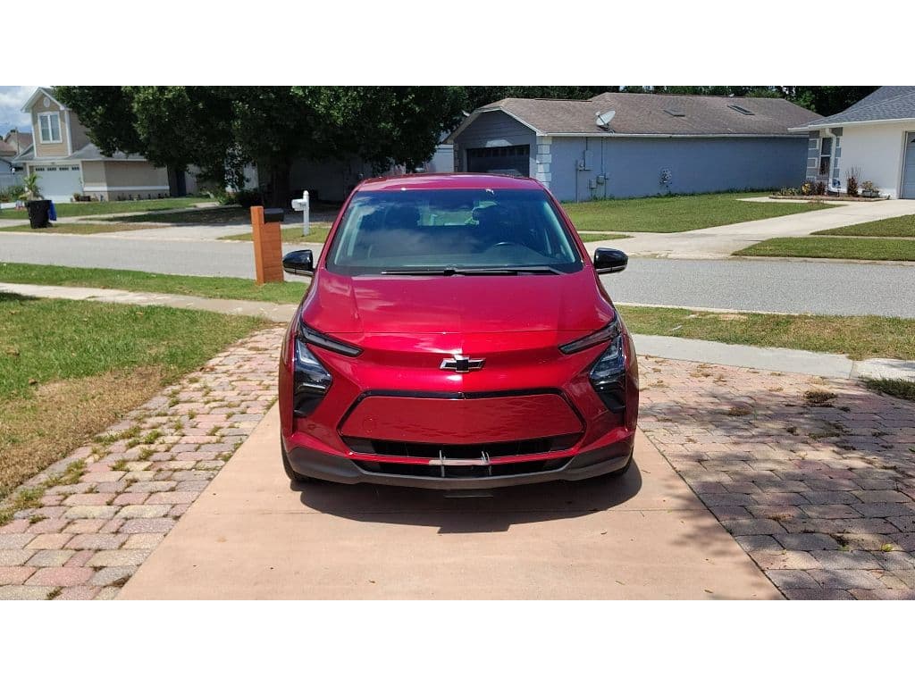 2023 Chevrolet Bolt EV view 5