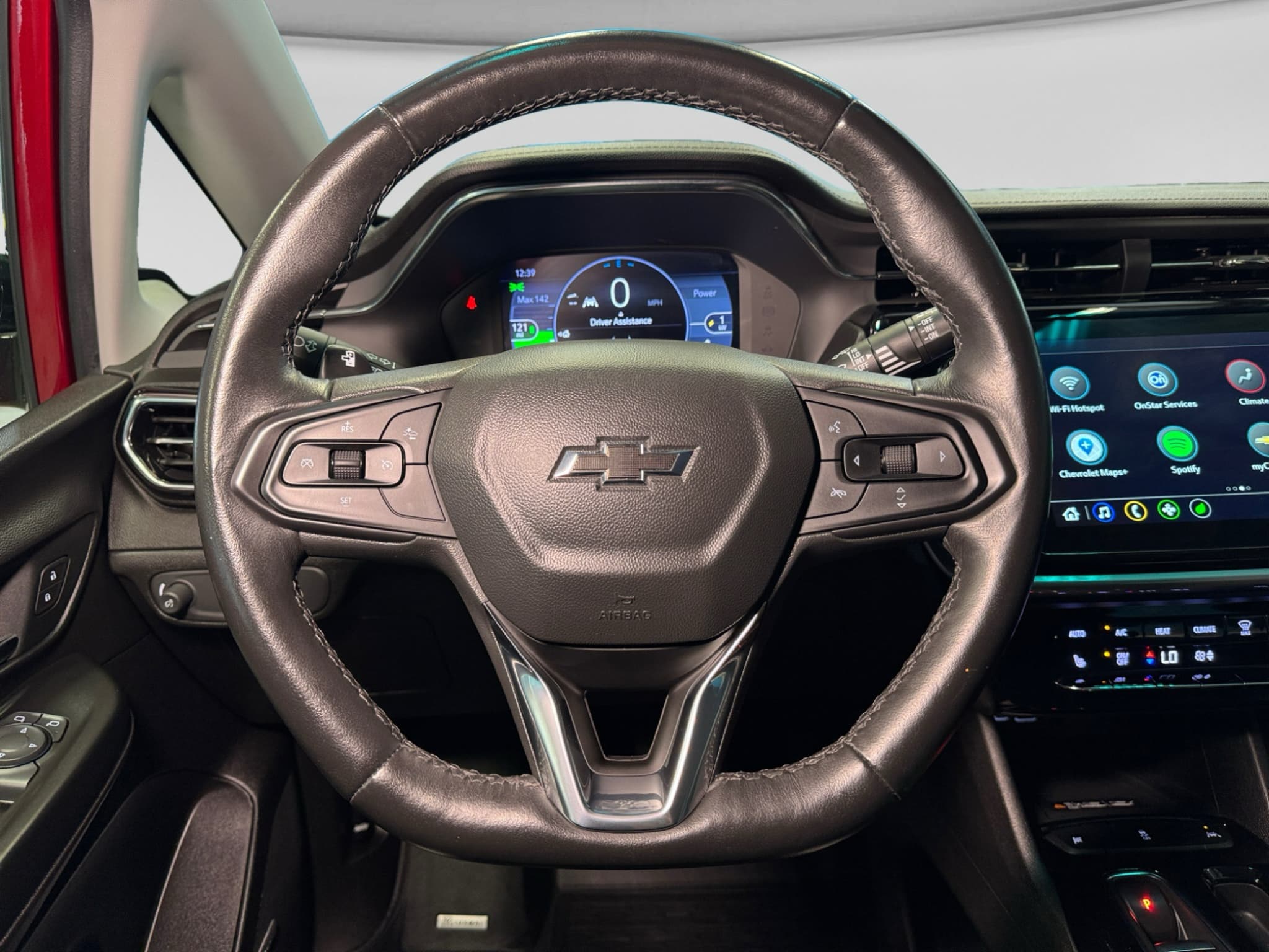 2023 Chevrolet Bolt EV view 9