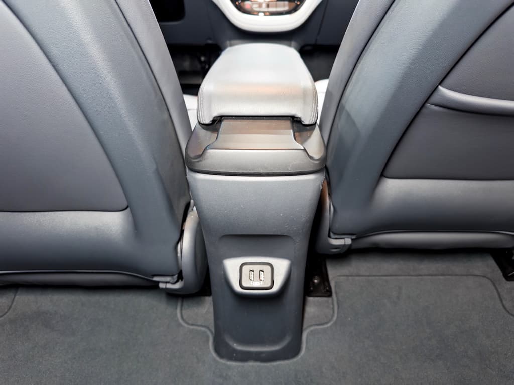 2020 Chevrolet Bolt EV view 20