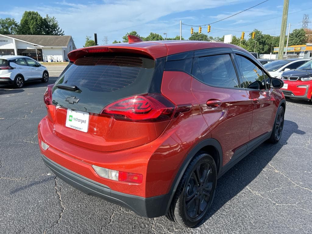 2020 Chevrolet Bolt EV view 3