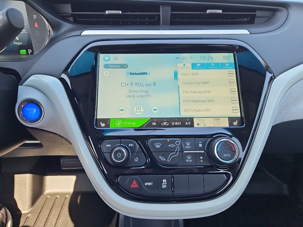 2020 Chevrolet Bolt EV view 15