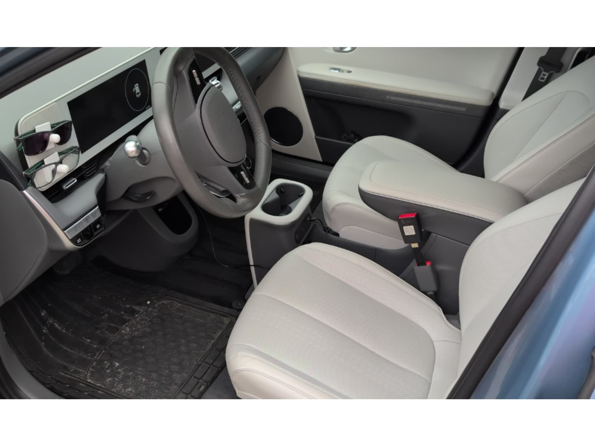 2023 Hyundai IONIQ 5 view 5