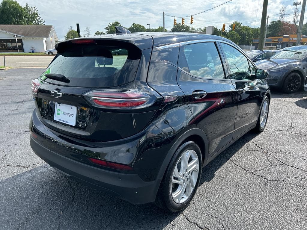 2023 Chevrolet Bolt EV view 3
