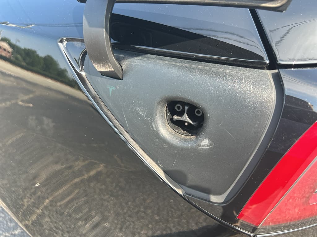 2018 Tesla Model 3 view 5