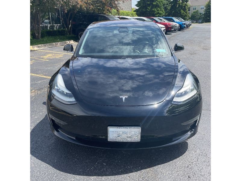2018 Tesla Model 3 view 8