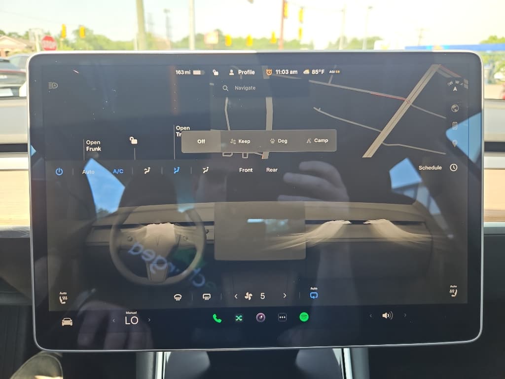 2018 Tesla Model 3 view 11