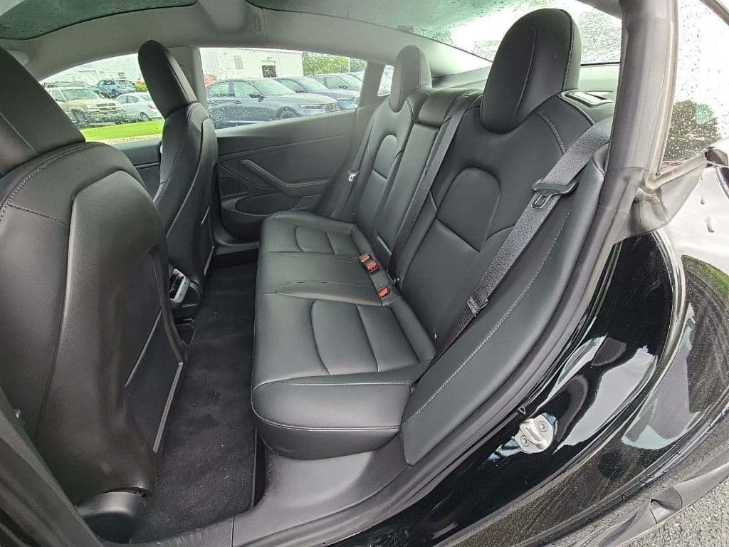 2018 Tesla Model 3 view 6