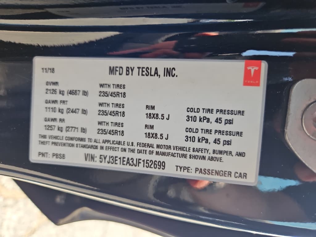 2018 Tesla Model 3 view 21