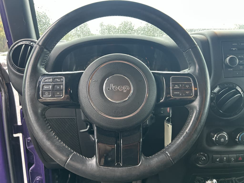 2016 Jeep Wrangler view 6