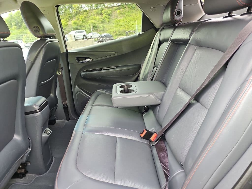 2017 Chevrolet Bolt EV view 8