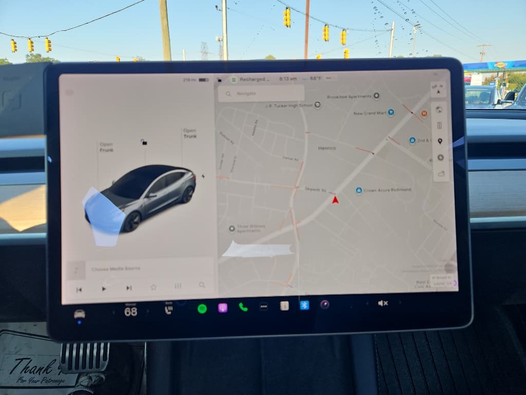 2022 Tesla Model 3 view 10