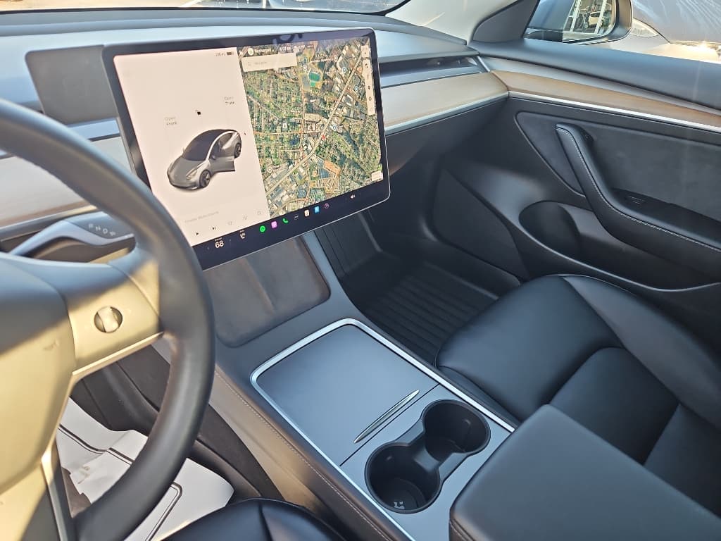 2022 Tesla Model 3 view 15