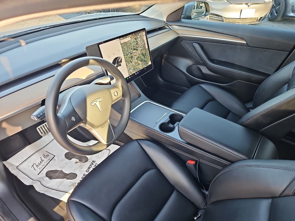 2022 Tesla Model 3 view 14