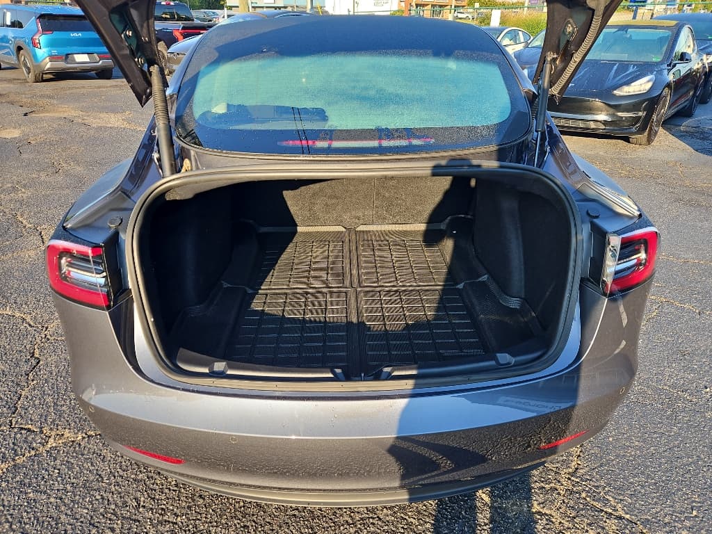 2022 Tesla Model 3 view 22