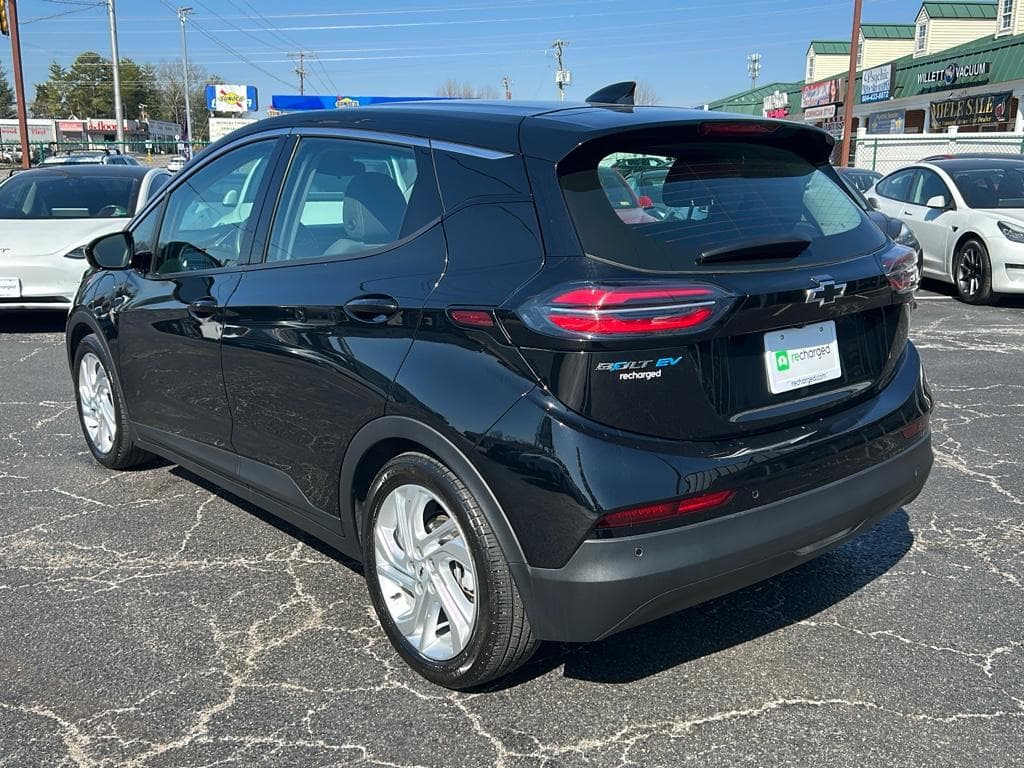 2023 Chevrolet Bolt EV view 2